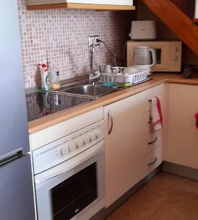 The Summer Treat Shared Compartido Vendégház 3*