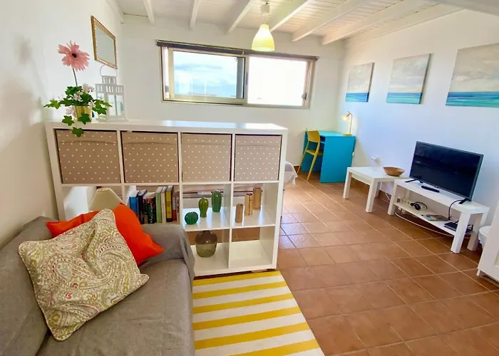 The Summer Treat Shared Compartido Pensionat