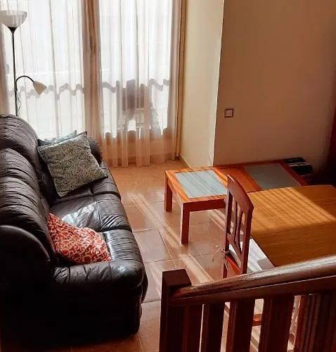 The Summer Treat Shared Compartido Guest house